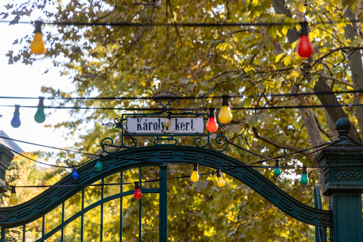 A Károlyi kert bejárata/ Entrance of Károlyi Kert